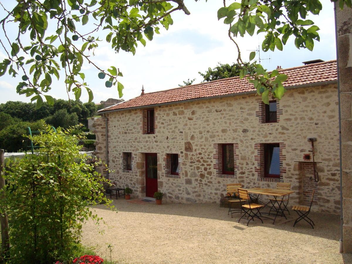 Bed and Breakfast Demeure du Castel à Les Châtelliers-Châteaumur Extérieur photo