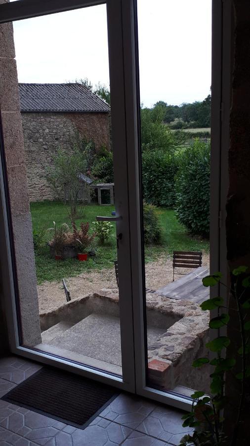 Bed and Breakfast Demeure du Castel à Les Châtelliers-Châteaumur Extérieur photo